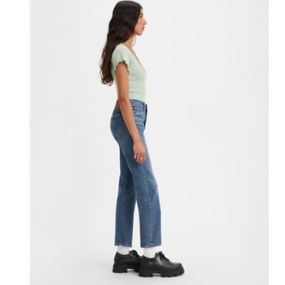 Levis WEDGIE STRAIGHT FIT WOMEN'S JEANS - Picture 3 of 10